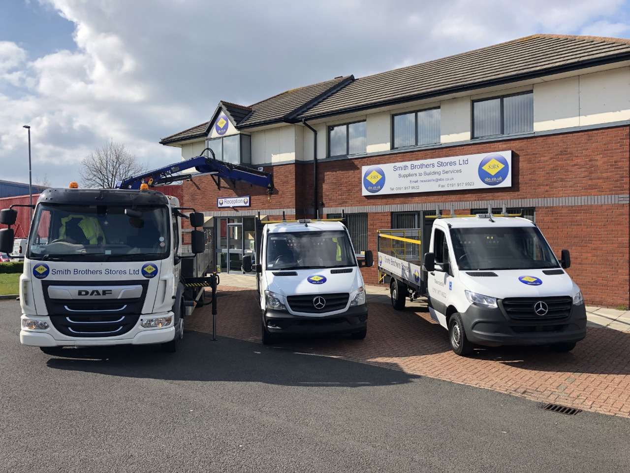 Newcastle Unit with vehicles parked outside
